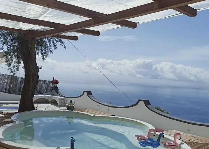 Smeraldo Holiday House